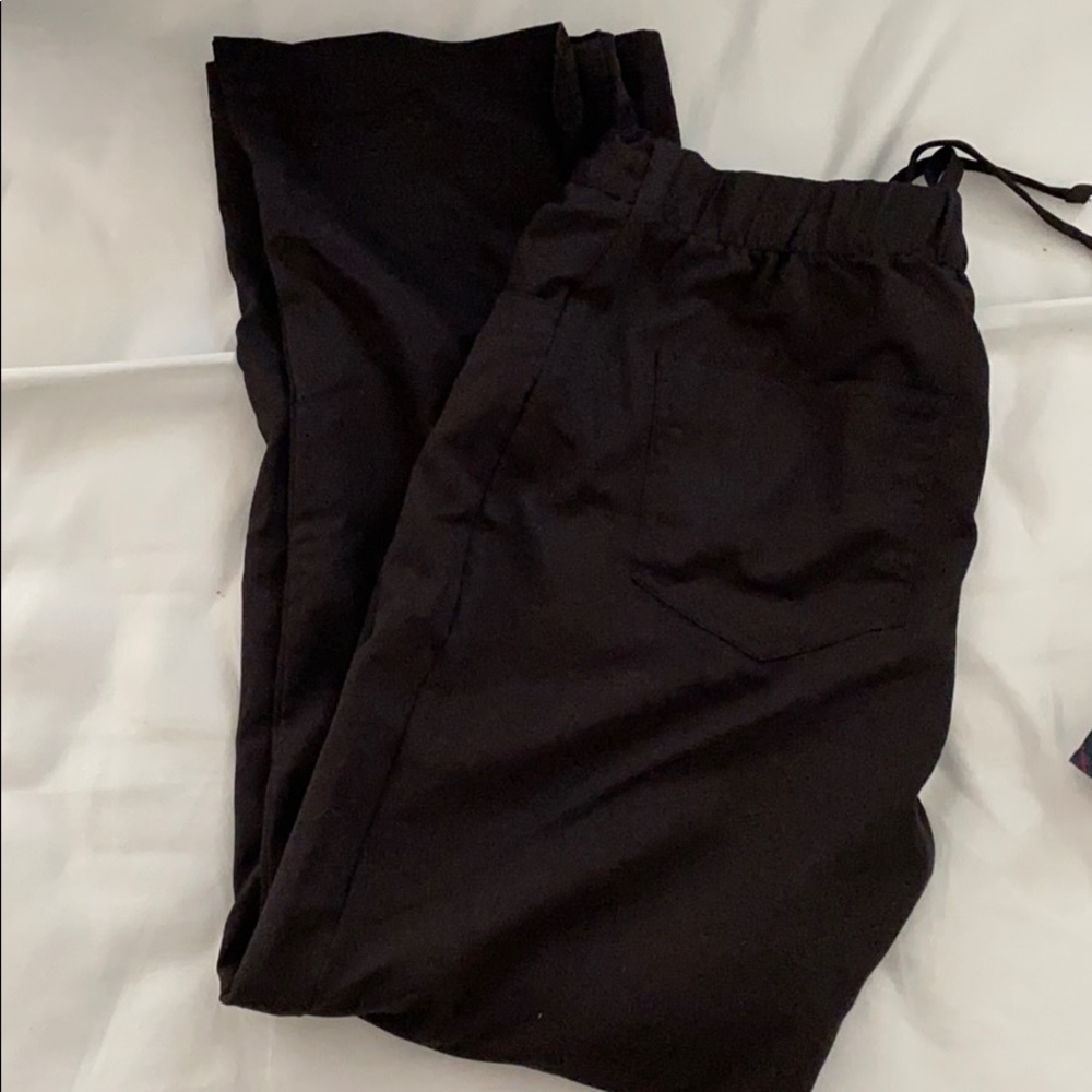 NWOT Greys Anatomy black scrubs